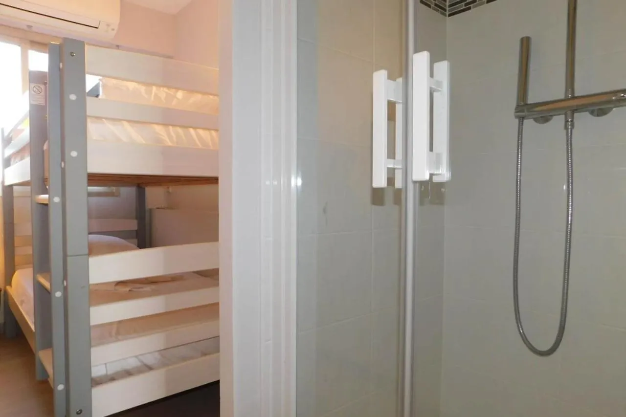 Magnificent 4-Bedroom 